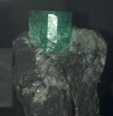 emerald crystal Roland Scal