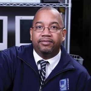 Queensborough Alum, Mario Washington, Featured in CUNY's New Notable Alumni Website
