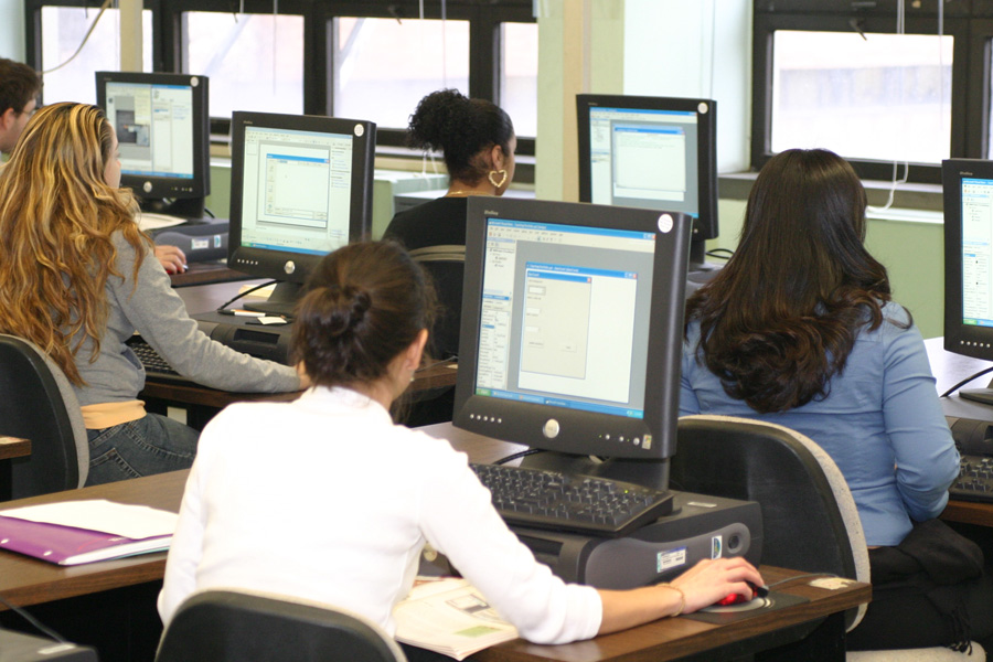 Computer Information Systems Degree Image