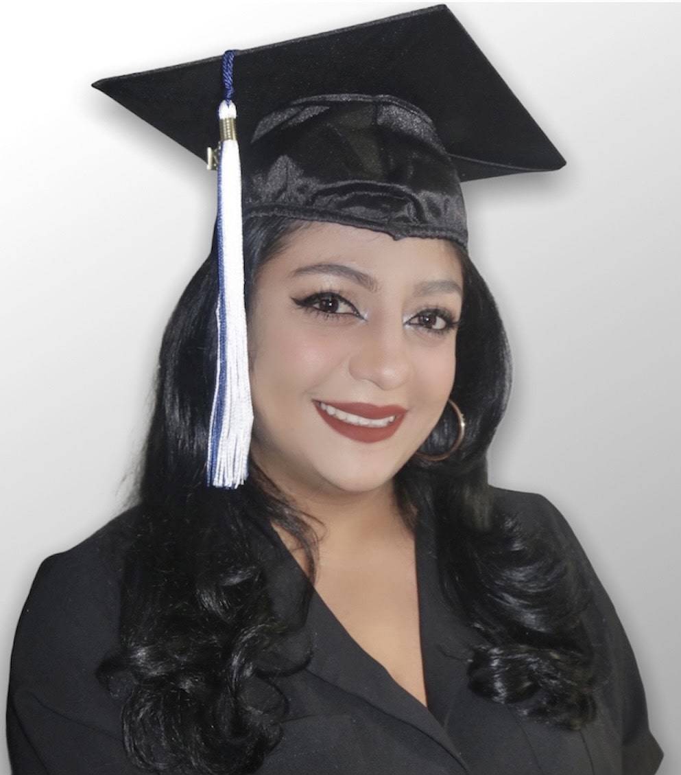 Image of Alejandra Campana, QCC Commencement 2021