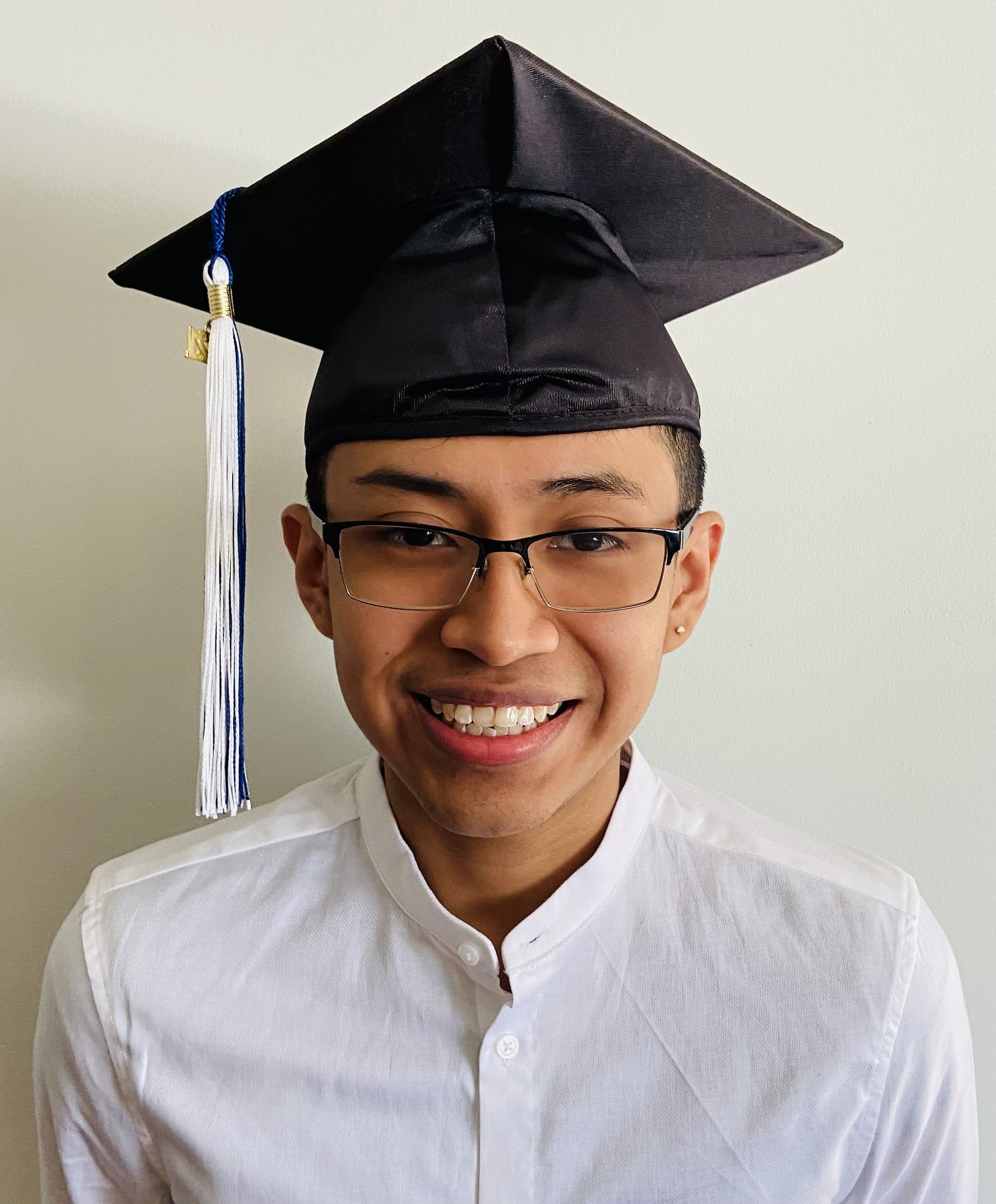 Image of Brian Velecela, QCC Commencement 2021