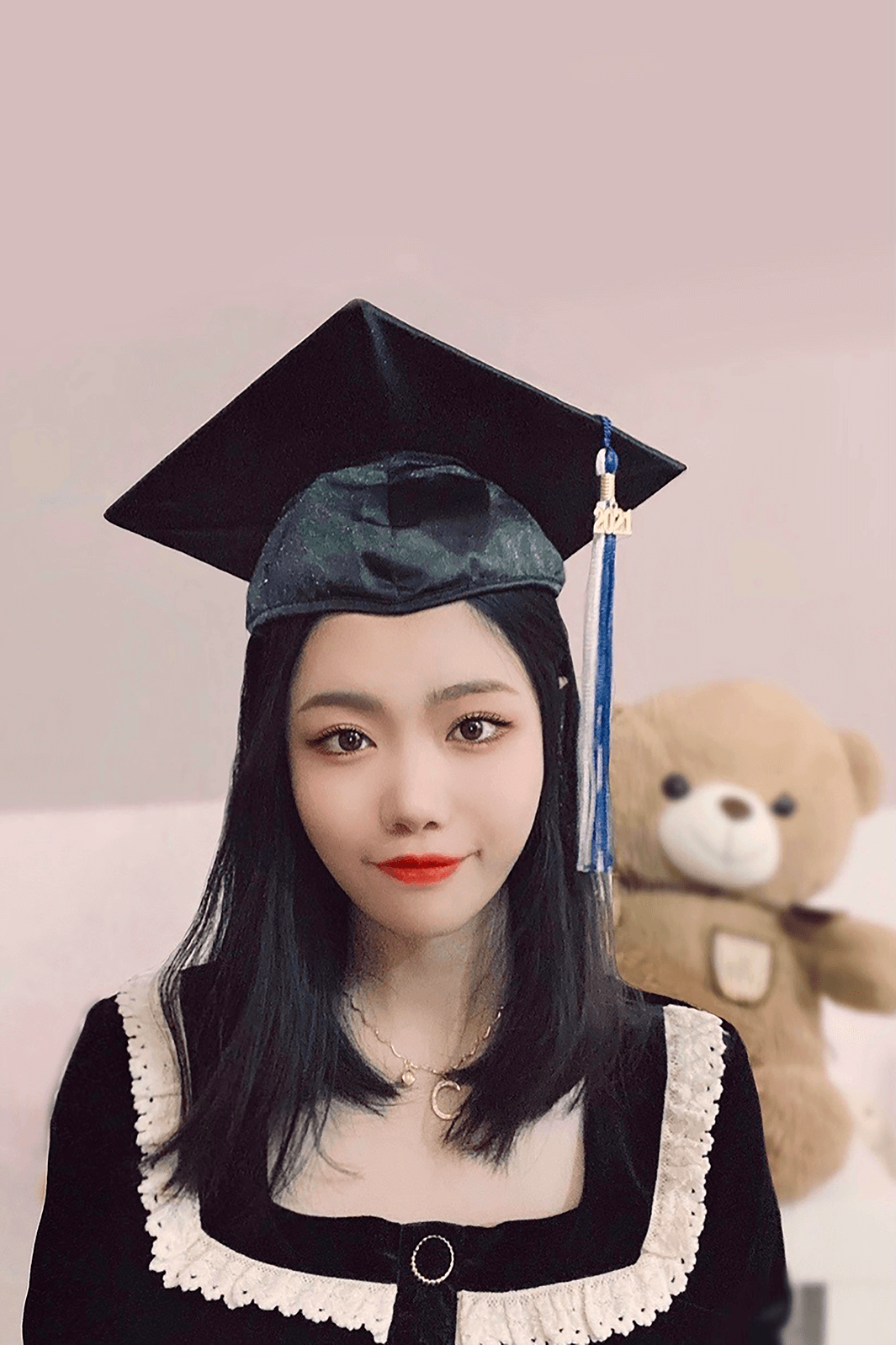Image of Shiqi Lin, QCC Commencement 2021