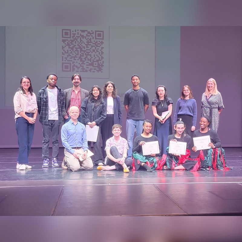 Group photo of administrators, faculty and students