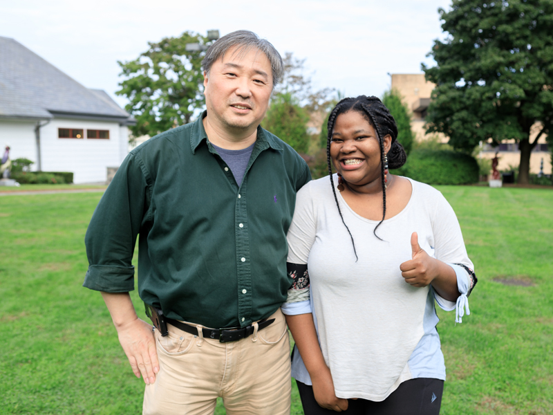 Dr. Jun Shin with CRSP Mentee Keiann Simon